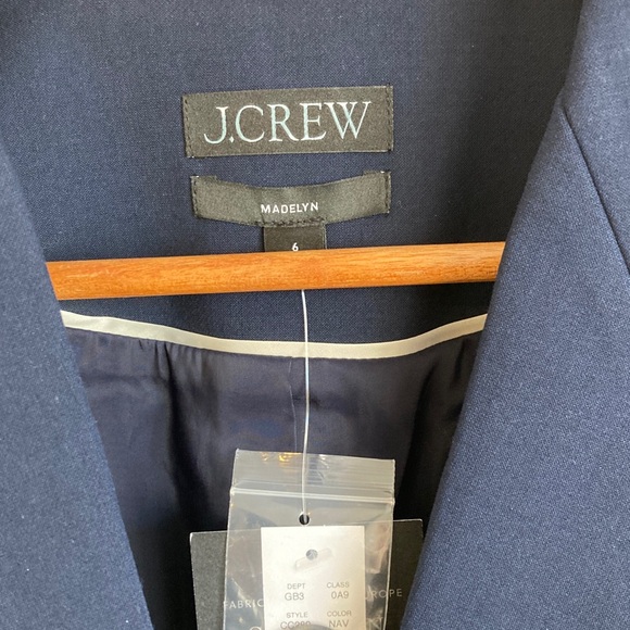 J. Crew Madelyn blazer in four-season stretch Size 6 Navy Blue - Picture 5 of 9